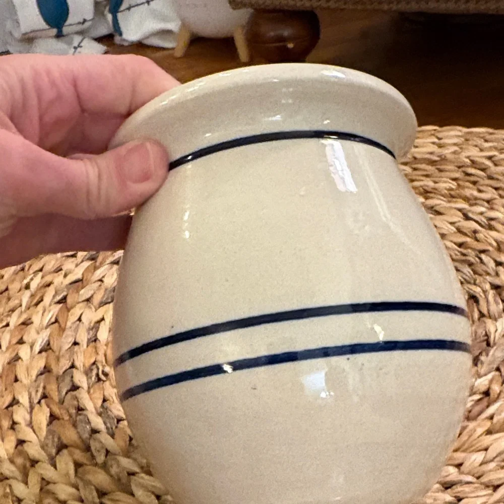 Stoneware Storage Jar with Green Leaf Design